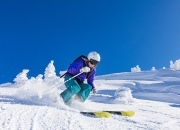 开云棋牌下载-冷门与传奇，波兰力克日本，奥恰洛夫惊艳四座的乒乓之夜