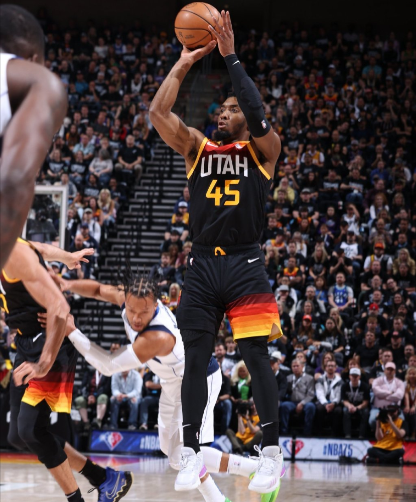 关于勇士碾压西班牙男篮，萨姆·米切尔统治全场的信息