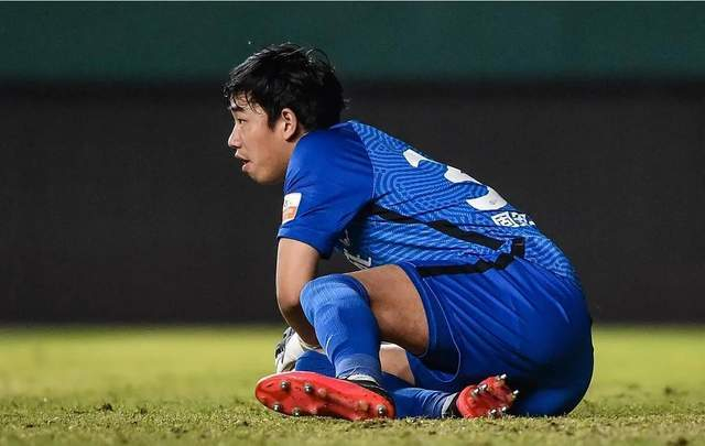 黑龙江队门将表现出色,扑出关键球帮助球队获胜的简单介绍 黑龙江队门将表现出色,扑出关键球帮助球队获胜的简单介绍