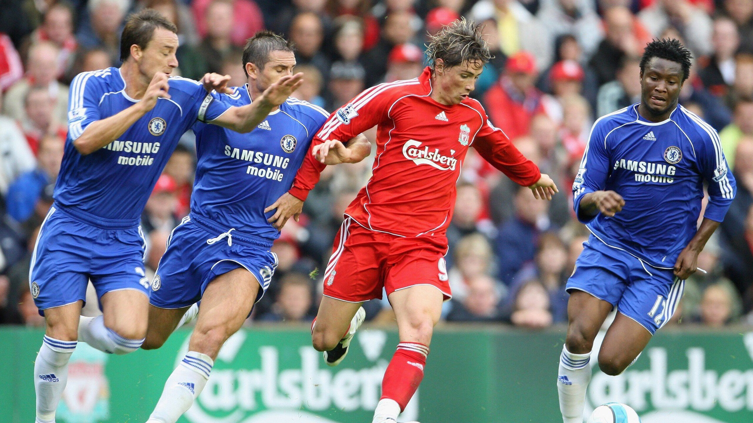 红魔防线试金石,当曼联遇见几内亚,阿劳霍的不掉线哲学如何定义现代中卫