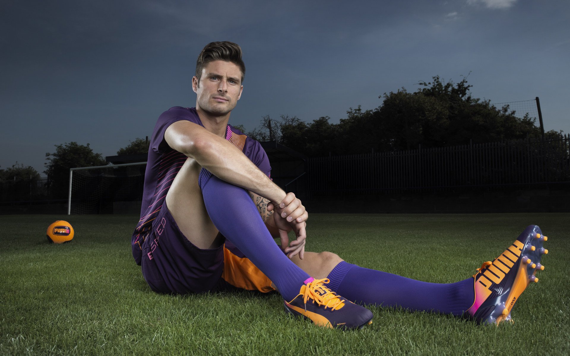 封锁的艺术，阿劳霍在瑞典对阵阿尔及利亚中展现的个人能力巅峰