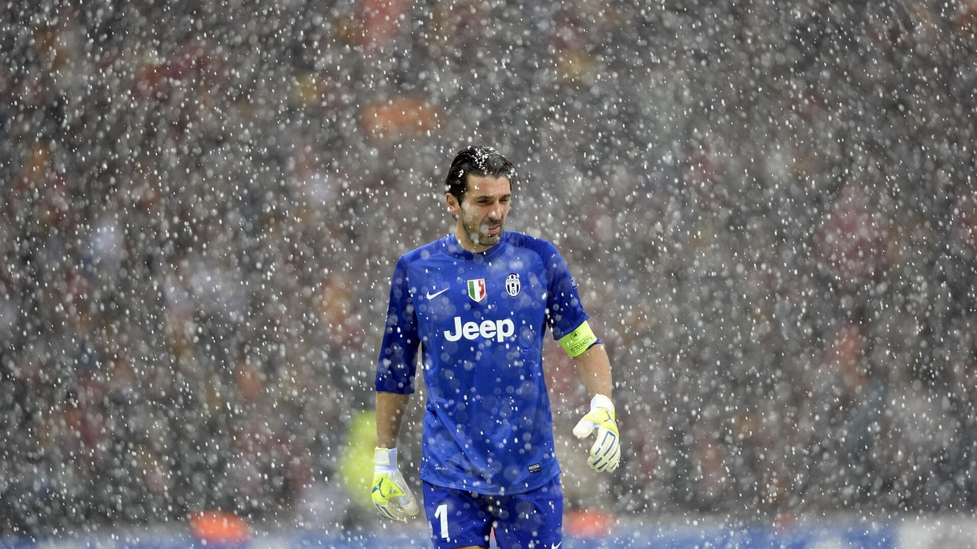 德甲争冠战之夜,本泽马持续制造杀伤,改写联赛格局