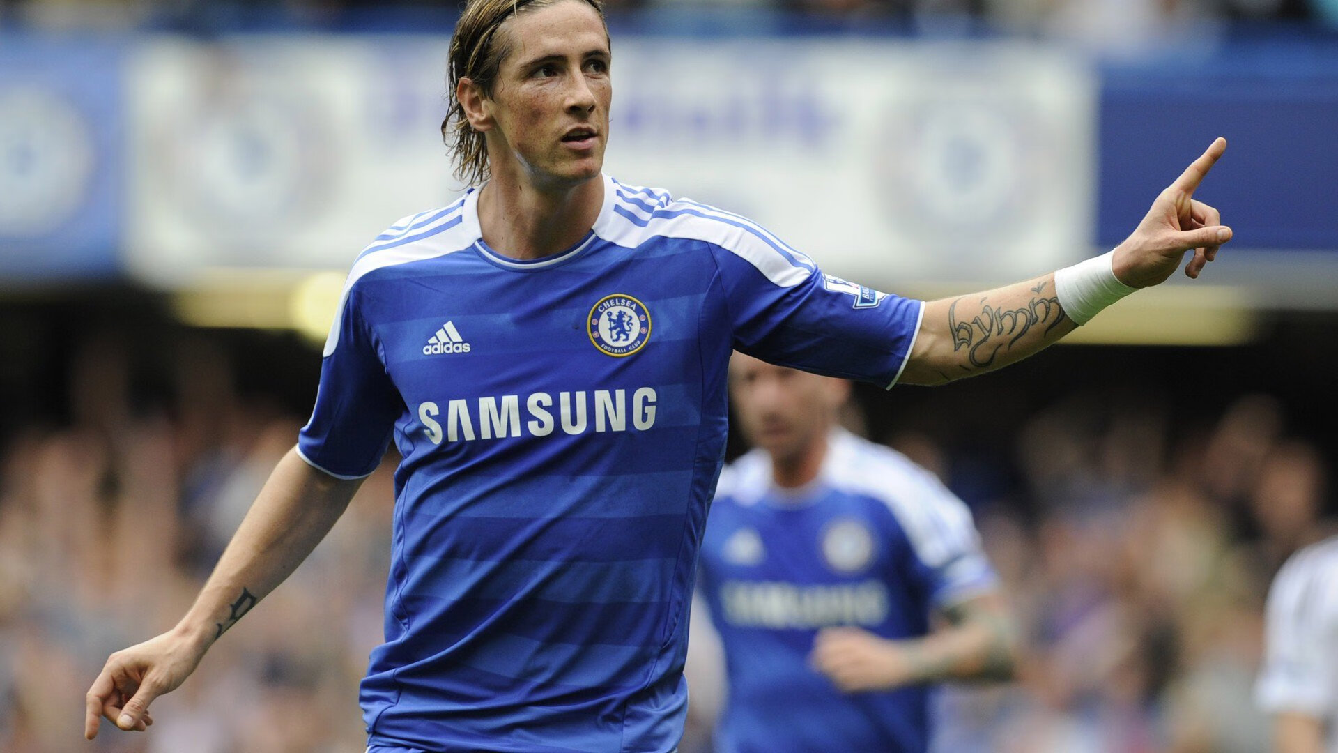 战术革命与个体锋芒，莱比锡红牛终结国际米兰神话，姆巴佩持续定义现代杀伤力