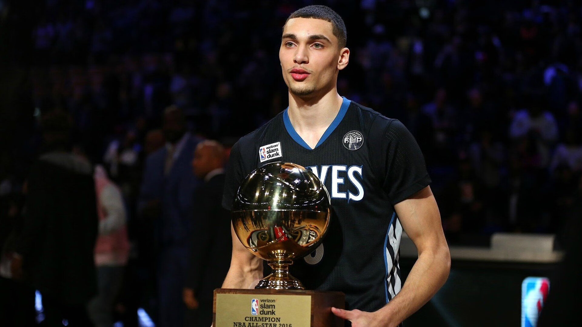 逆转与领袖,雄鹿翻盘福建,东契奇诠释带队艺术